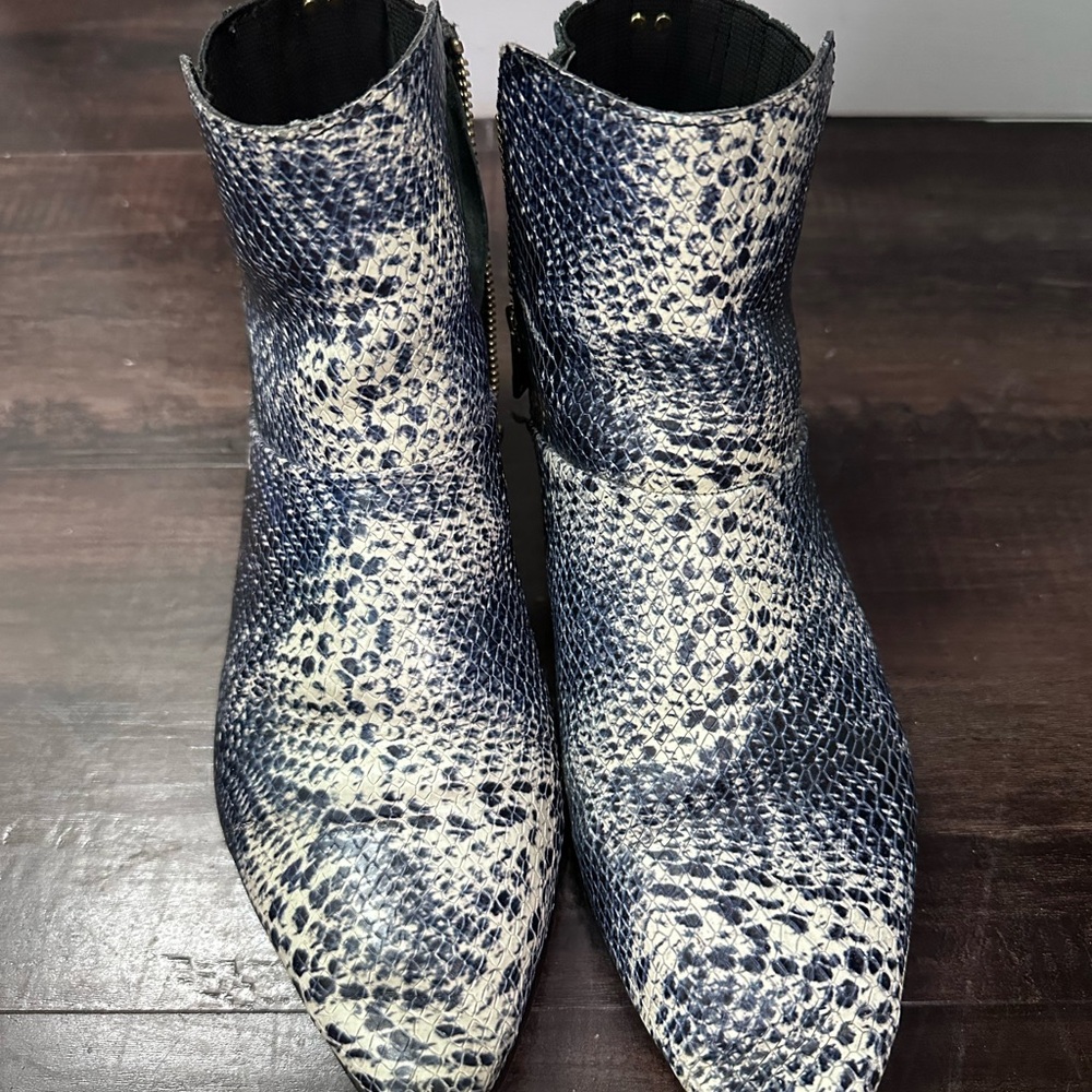 Snakeskin Patterned Ankle Boots